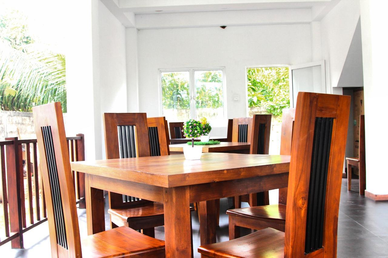 Himawari Beach Villa Matara Exterior foto